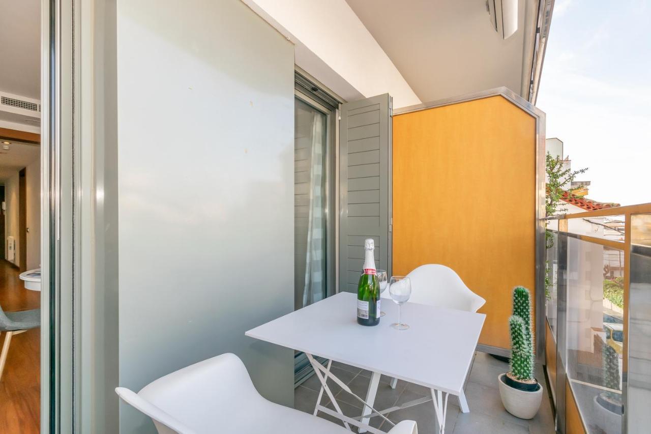Sant Sebastia Moderno Apartamento A 100 Metros De La Playa Sitges Kültér fotó